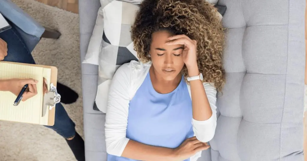 Hypnose et accompagnement naturel des troubles du sommeil liés à la ménopause