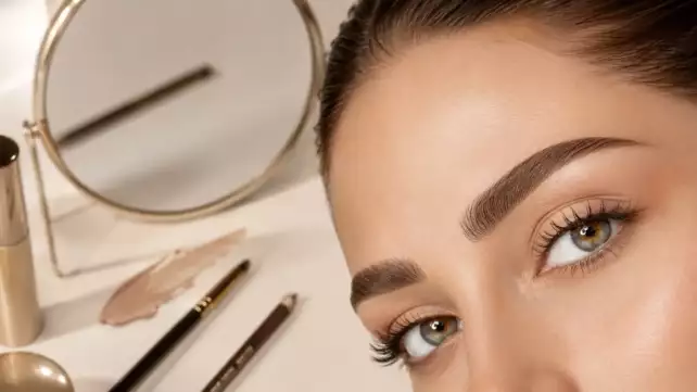 sourcil permanent